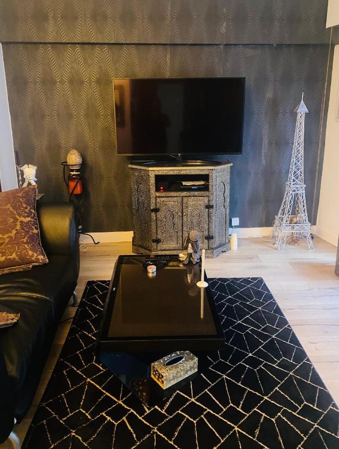 Au Pied De La Tour Eiffel Trocadero Lejlighed Paris Eksteriør billede